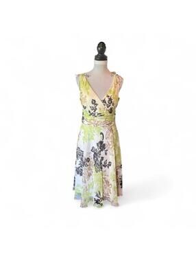 Scarlett floral midi dress size 8